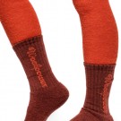 3424 - KIDS socks logo - Rust Red - web (333278)